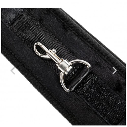 Polsini morbidi dalle mani alle...